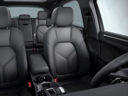 Porsche Macan T AWD 2026