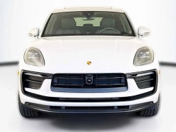 Porsche Macan T AWD 2026