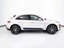 Porsche Macan T AWD 2026