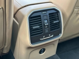 Porsche Macan T AWD 2026