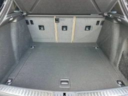 Porsche Macan T AWD 2026