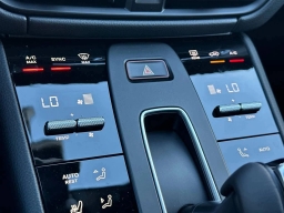 Porsche Macan T AWD 2026