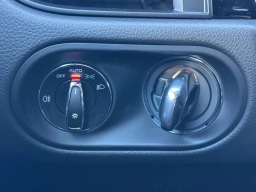 Porsche Macan T AWD 2026