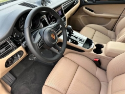 Porsche Macan T AWD 2026