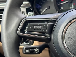 Porsche Macan T AWD 2026