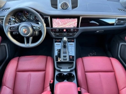 Porsche Macan T AWD 2026