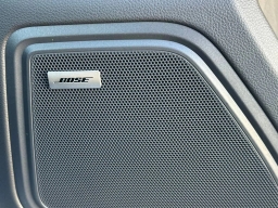 Porsche Macan T AWD 2026