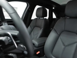 Porsche Macan T AWD 2026