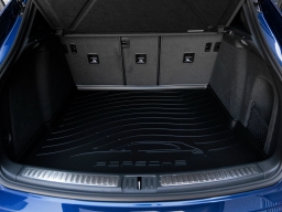 Porsche Macan T AWD 2025