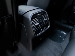 Porsche Macan T AWD 2025