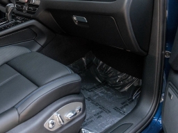 Porsche Macan T AWD 2025