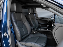 Porsche Macan T AWD 2025