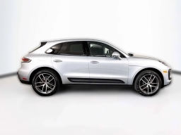 Porsche Macan T AWD 2026