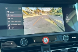 Porsche Macan Base AWD 2026