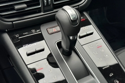 Porsche Macan T AWD 2026