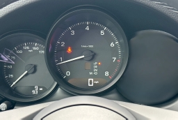 Porsche Macan T AWD 2026