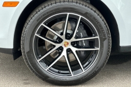 Porsche Macan T AWD 2026