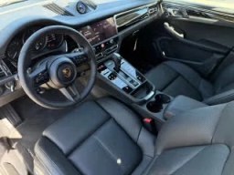 Porsche Macan T AWD 2026