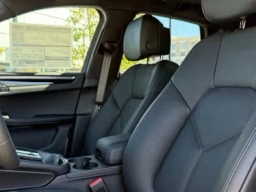 Porsche Macan T AWD 2026