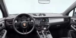 Porsche Macan T AWD 2026