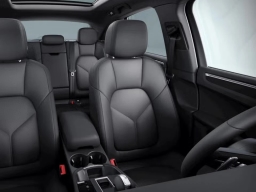 Porsche Macan T AWD 2026