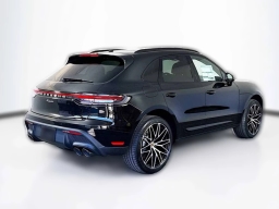Porsche Macan T AWD 2026