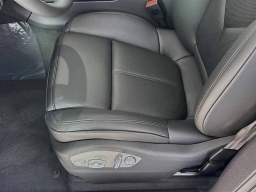 Porsche Macan T AWD 2026