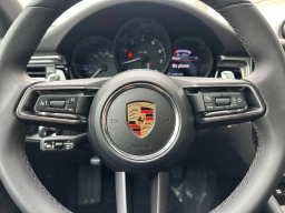 Porsche Macan T AWD 2026