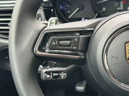 Porsche Macan T AWD 2026