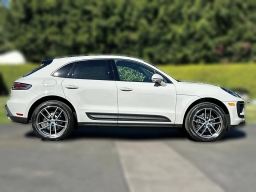 Porsche Macan T AWD 2026