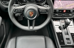 Porsche Macan T AWD 2026