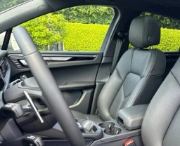 Porsche Macan T AWD 2026