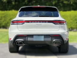 Porsche Macan T AWD 2026