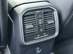 Porsche Macan T AWD 2026