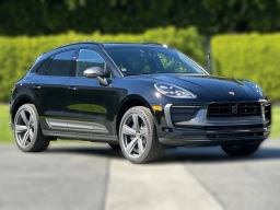 Porsche Macan T AWD 2026