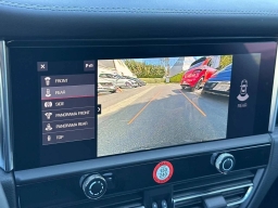 Porsche Macan T AWD 2026