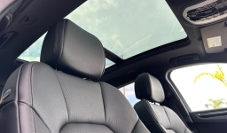 Porsche Macan Base AWD 2026