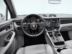 Porsche Macan T AWD 2026