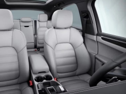 Porsche Macan T AWD 2026