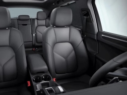 Porsche Macan T AWD 2026