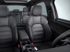 Porsche Macan T AWD 2026