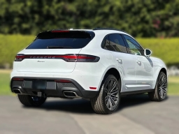 Porsche Macan T AWD 2026