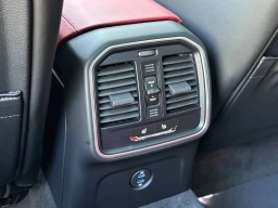 Porsche Macan T AWD 2026