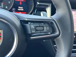 Porsche Macan T AWD 2026