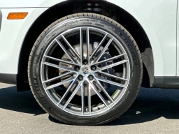 Porsche Macan T AWD 2026