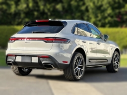 Porsche Macan T AWD 2026