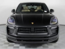 Porsche Macan T AWD 2026