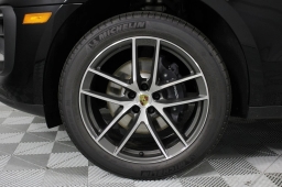 Porsche Macan T AWD 2026