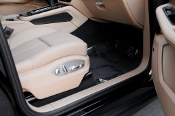 Porsche Macan T AWD 2026