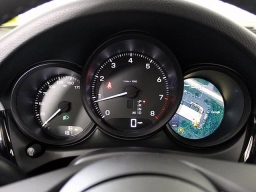 Porsche Macan T AWD 2026